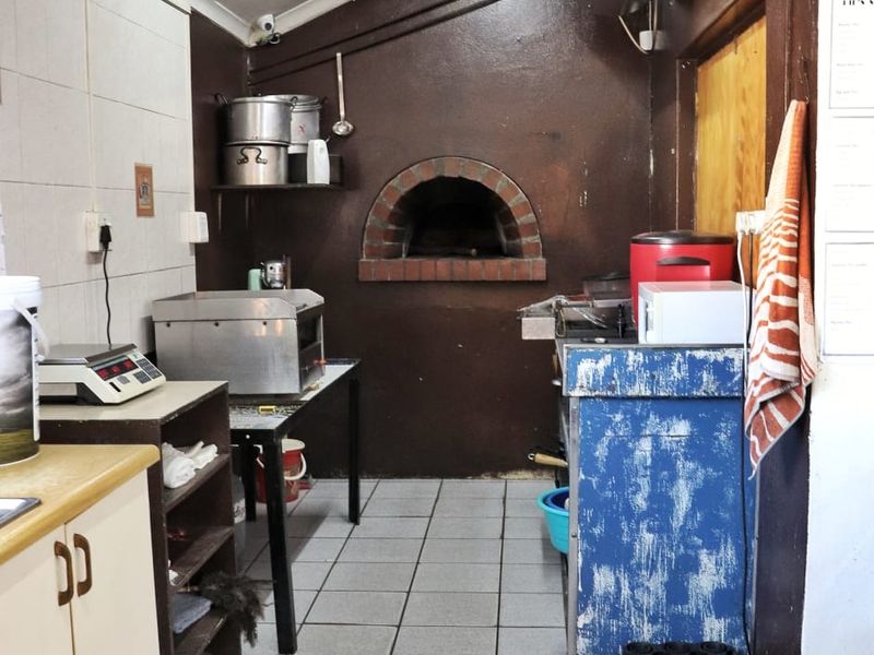 Retail For Sale in Citrusdal Central - Photo 8