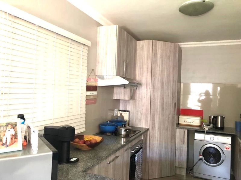 Townhouse For Sale in Montana - Photo 10