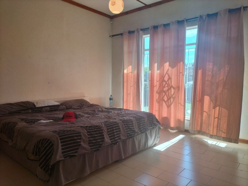 House For Sale in Stilfontein Ext 4 - Photo 9