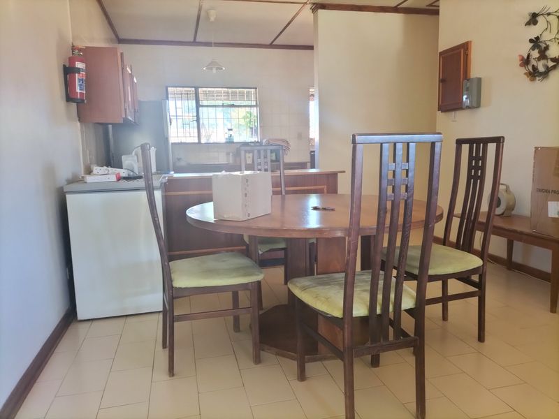 House For Sale in Stilfontein Ext 4 - Photo 6