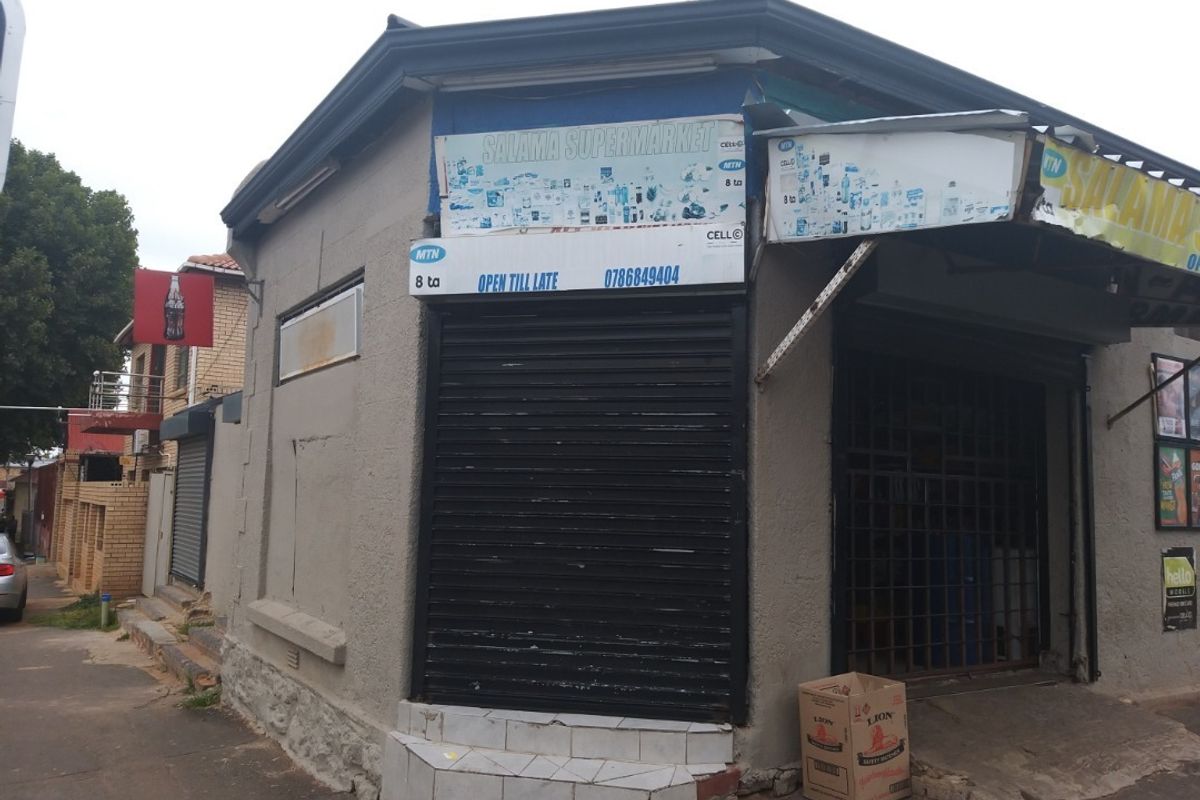 House For Sale in Mayfair - Photo 5