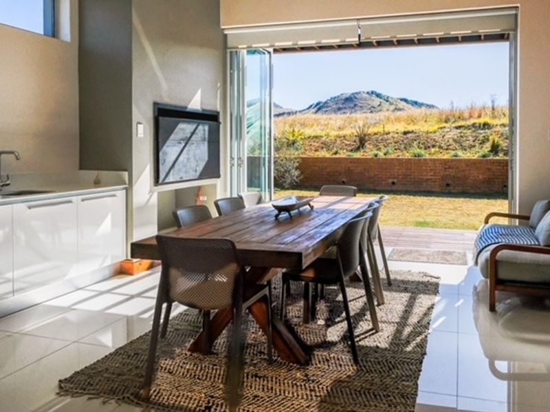 House For Sale in Dullstroom Central - Photo 3