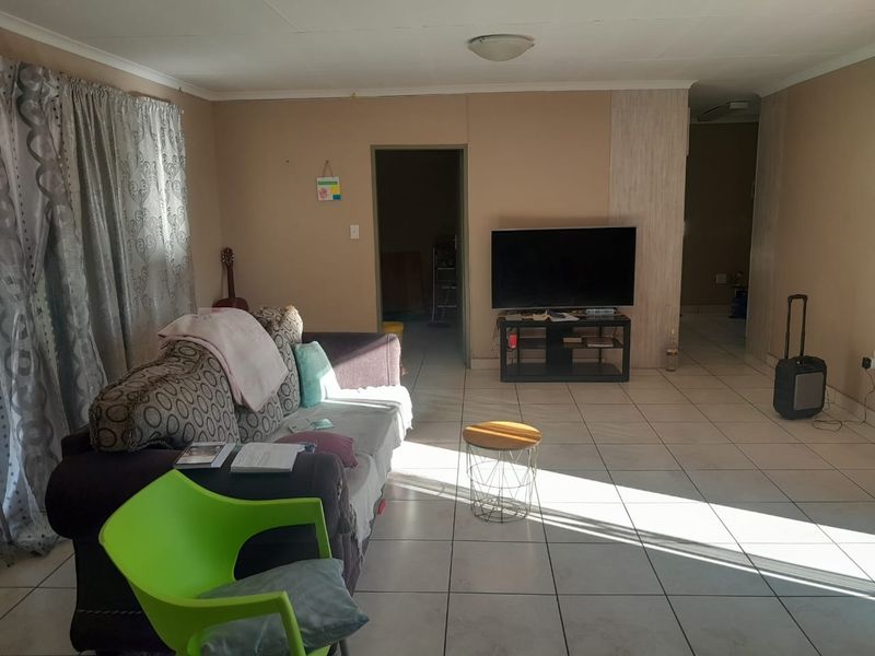 House For Sale in Ellaton - Photo 8