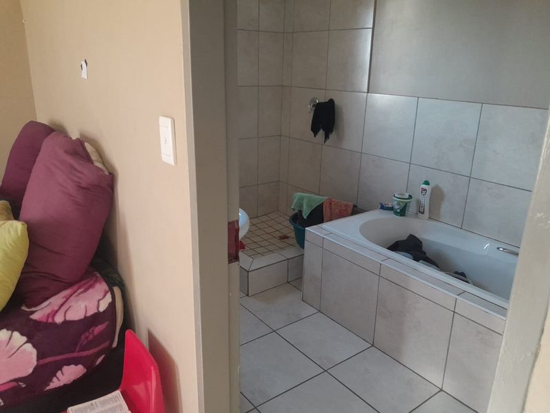 House For Sale in Ellaton - Photo 6