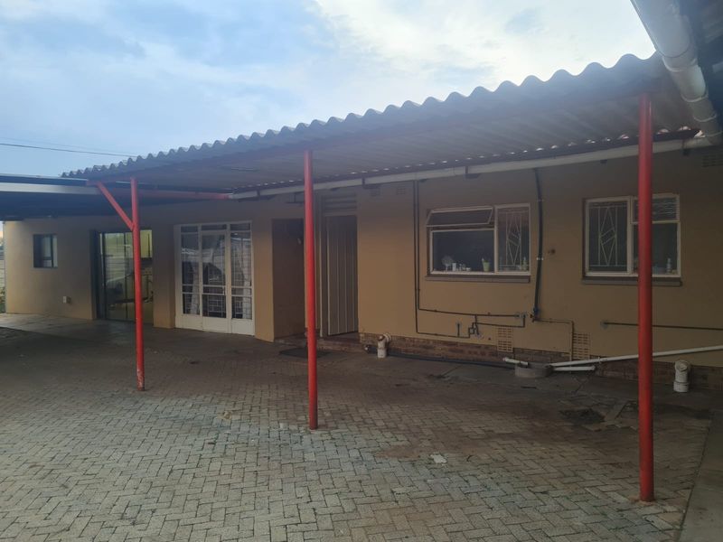 House For Sale in Meiringspark - Photo 8