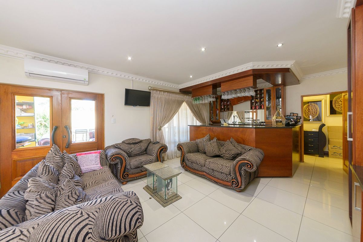 House For Sale in Raslouw Glen - Photo 5