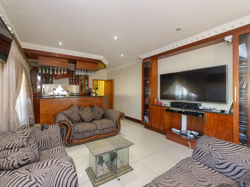 House For Sale in Raslouw Glen - Photo 6