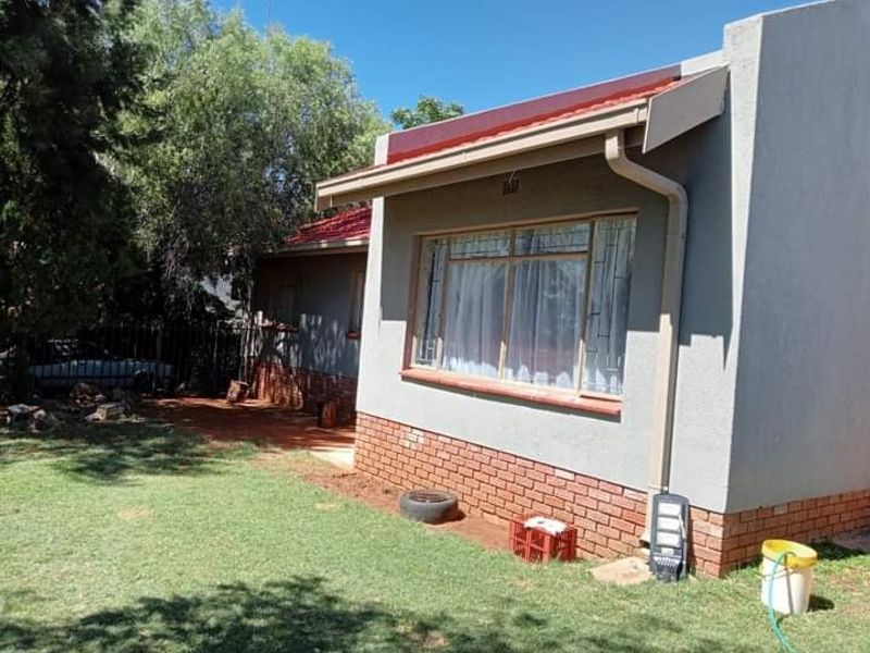 House For Sale in Kuruman Central - Photo 8
