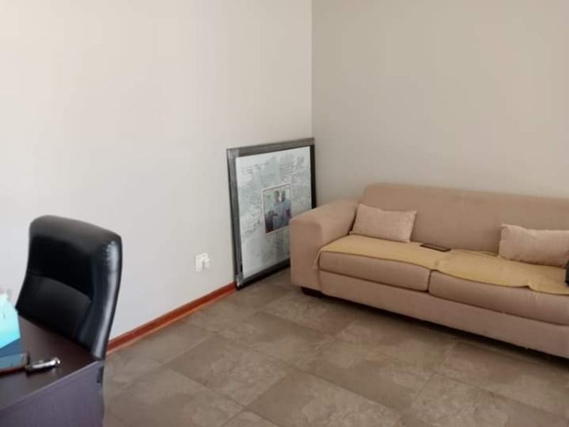 House For Sale in Kuruman Central - Photo 2