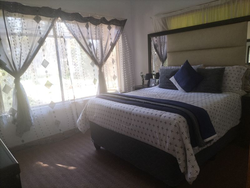 House For Sale in Meiringspark - Photo 9