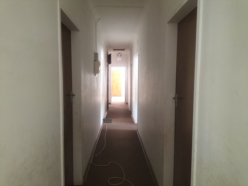 House For Sale in Meiringspark - Photo 8