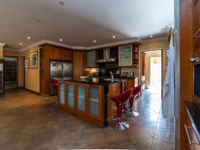 House For Sale in Blue Valley Golf Estate - Photo 10