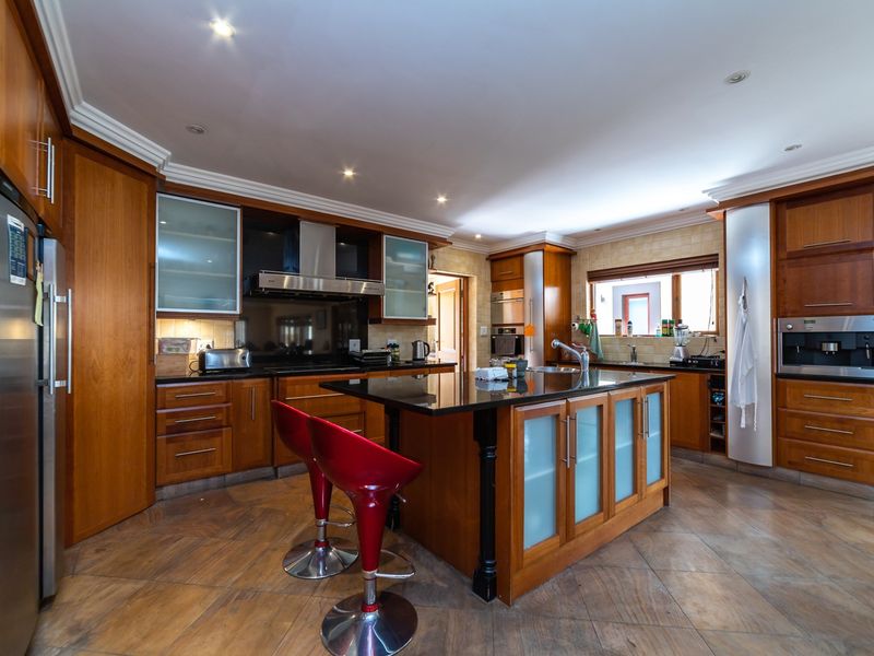 House For Sale in Blue Valley Golf Estate - Photo 9