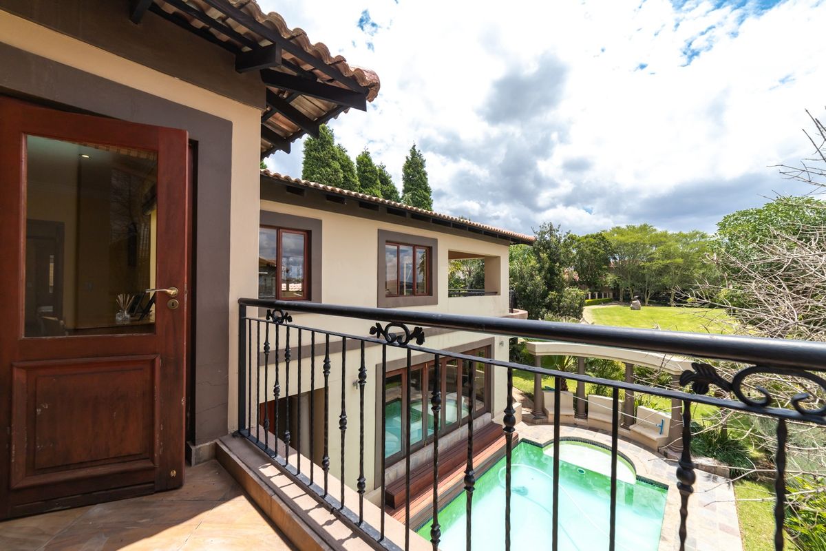 House For Sale in Blue Valley Golf Estate - Photo 5