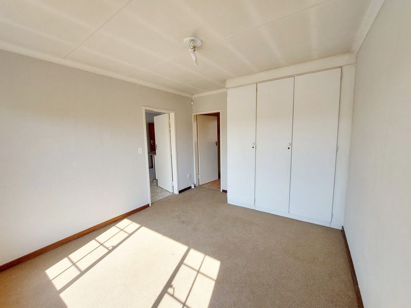 Apartment For Sale in Highveld - Photo 7