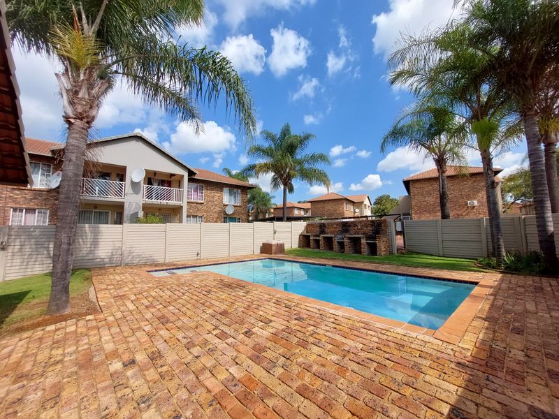 Apartment For Sale in Highveld - Photo 10