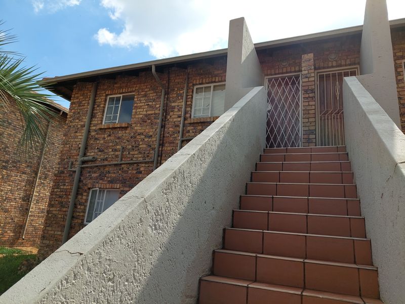 Apartment For Sale in Highveld - Photo 9