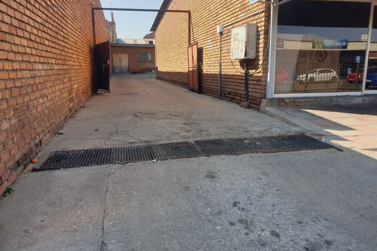 Retail For Sale in Polokwane Central - Photo 2