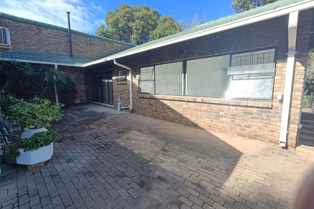 Apartment To Rent in Ferndale - Photo 2