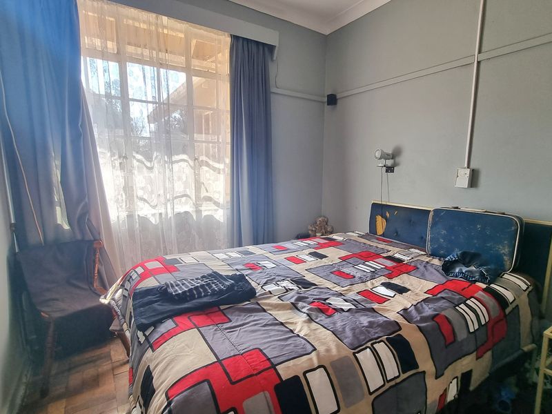 House For Sale in Stilfontein Ext 1 - Photo 4