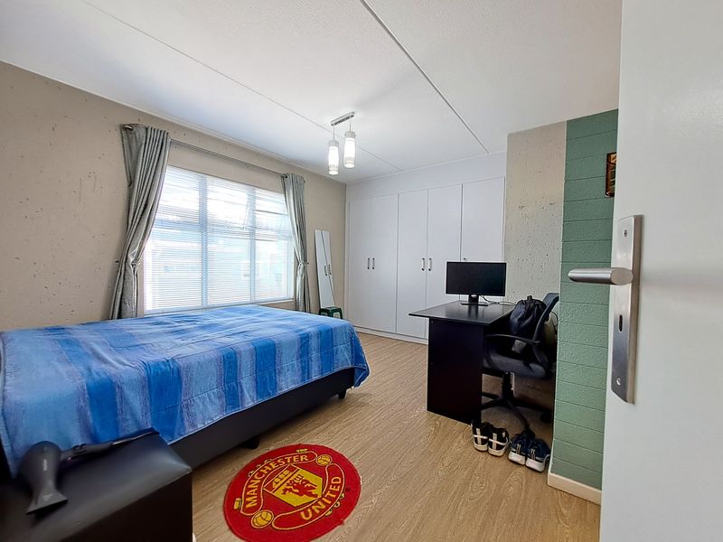 Apartment For Sale in Paulshof - Photo 8