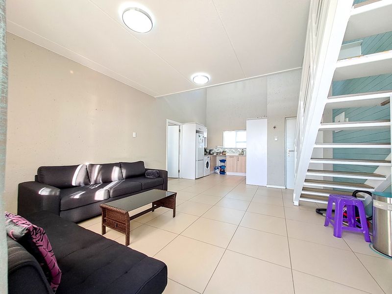 Apartment For Sale in Paulshof - Photo 3