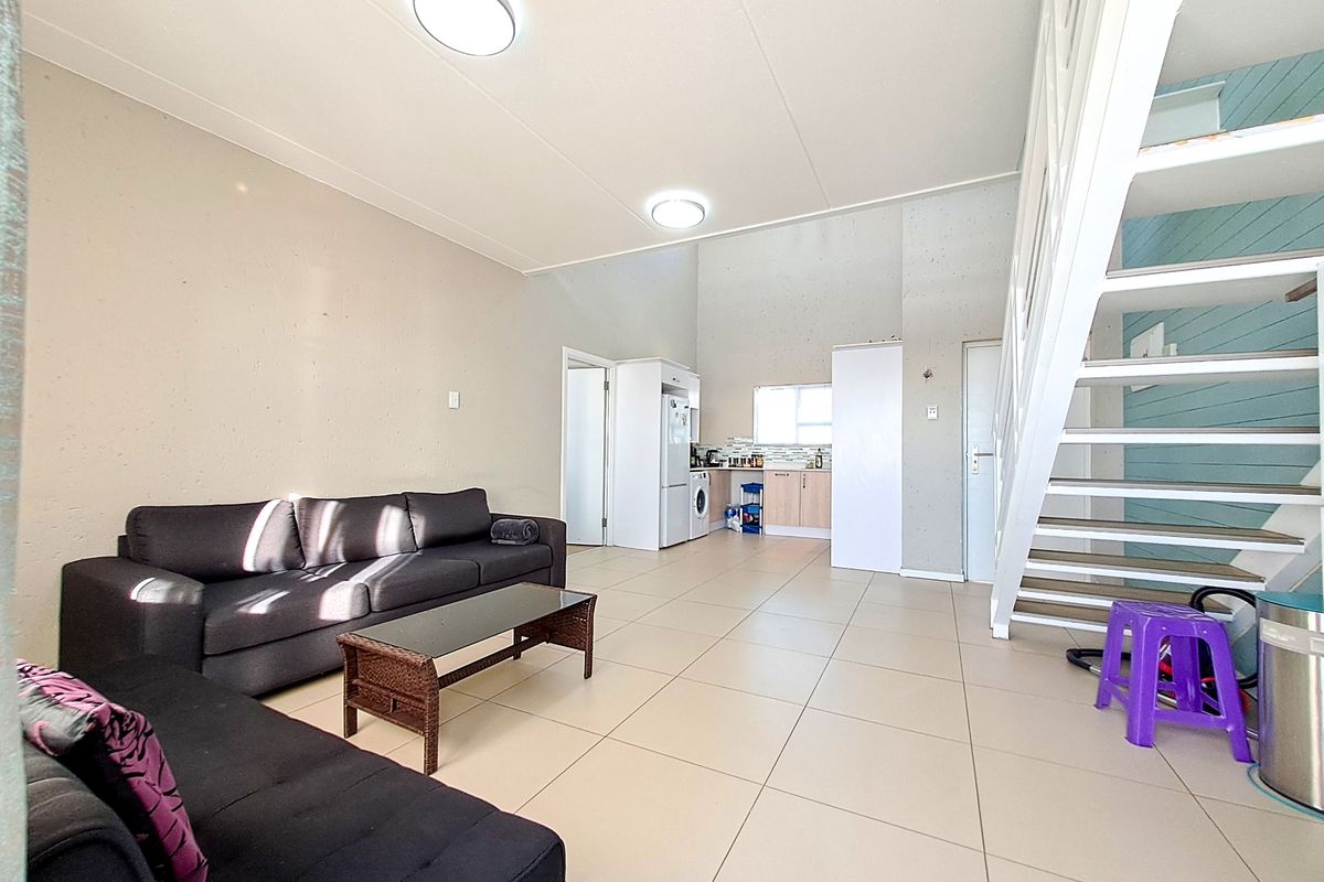 Apartment For Sale in Paulshof - Photo 3