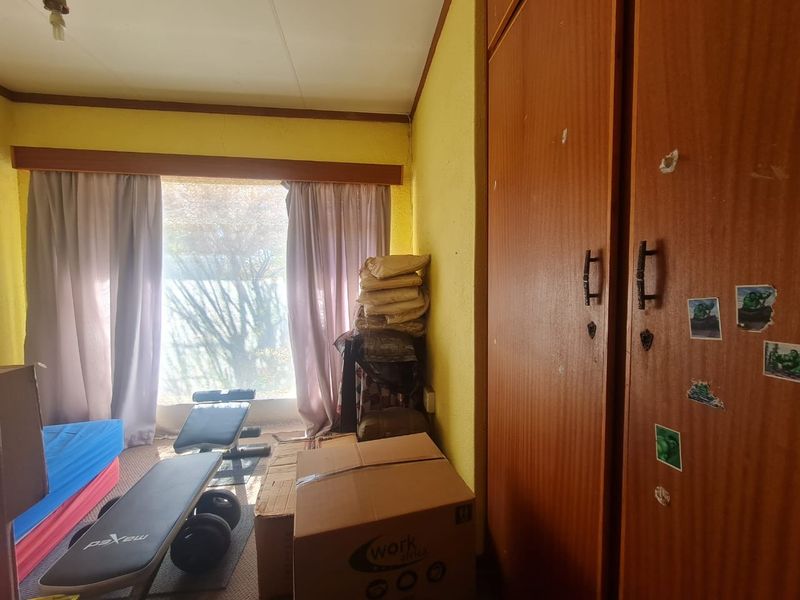 House For Sale in Meiringspark Ext 4 - Photo 9