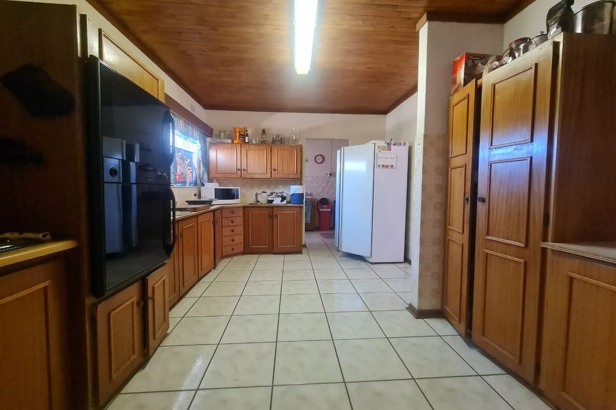 House For Sale in Meiringspark Ext 4 - Photo 5