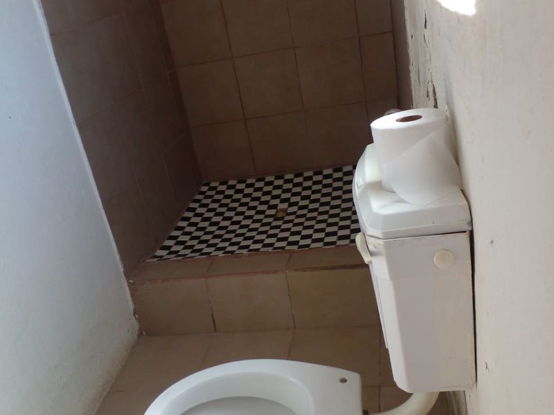 House For Sale in Mauersnek - Photo 4