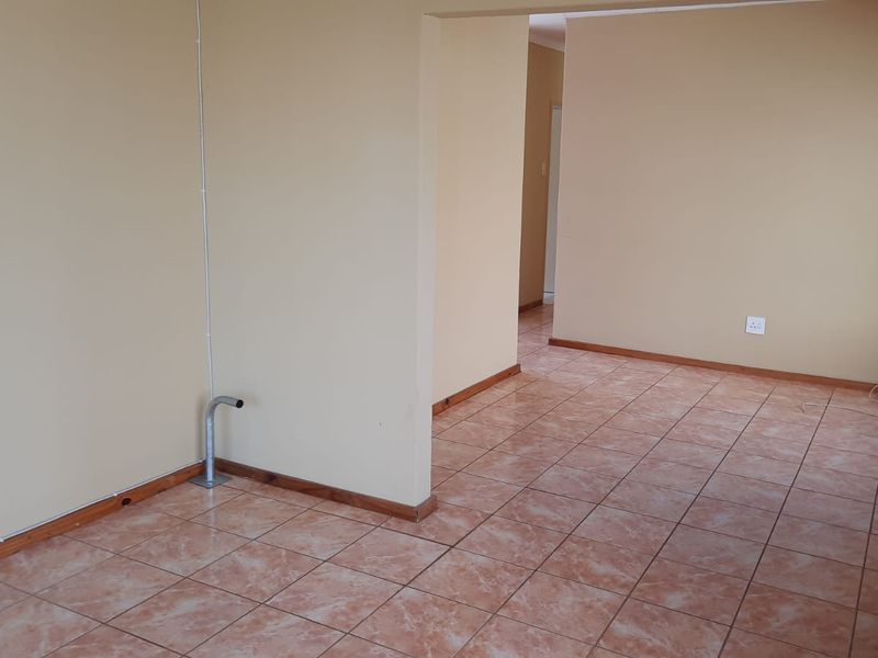 House For Sale in Bendor - Photo 3