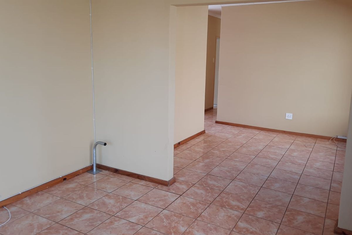 House For Sale in Bendor - Photo 3