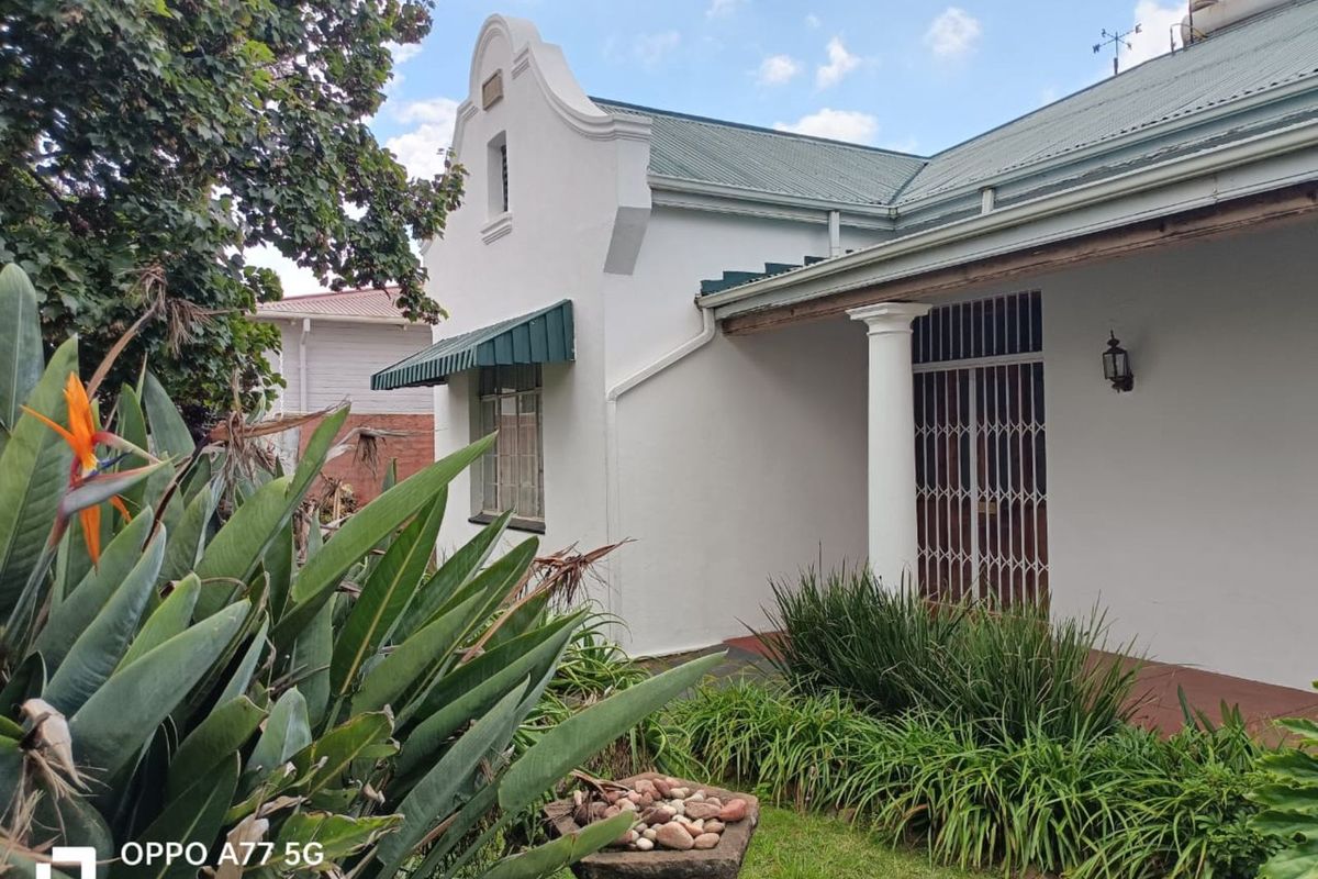 House For Sale in Brixton - Photo 4