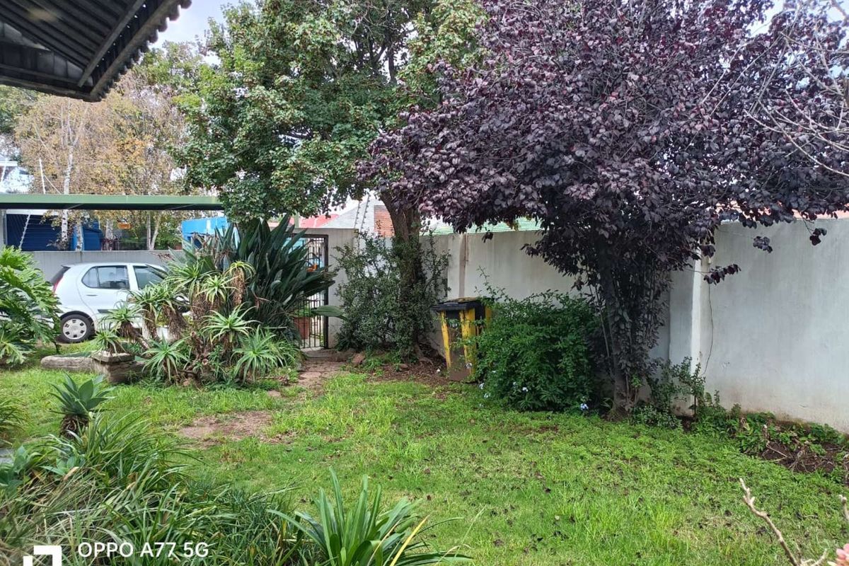 House For Sale in Brixton - Photo 3