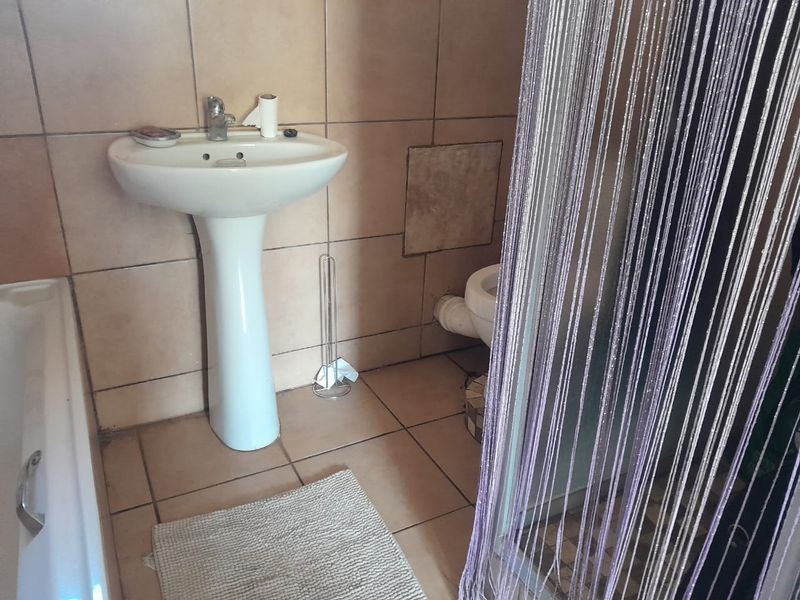 House For Sale in Kuruman Central - Photo 10