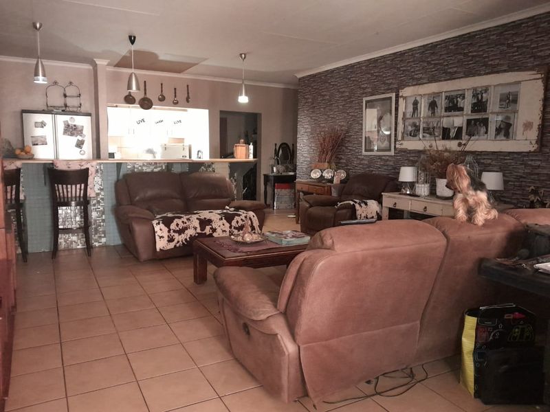 House For Sale in Kuruman Central - Photo 5