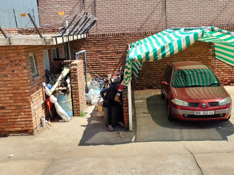 Retail For Sale in Polokwane Central - Photo 4