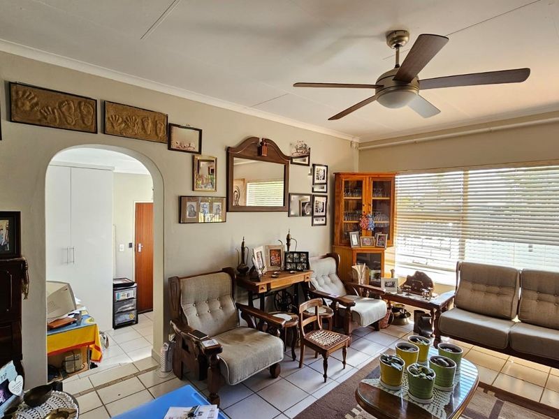 House For Sale in Lydenburg Central - Photo 10