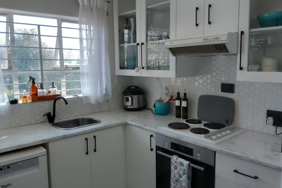Apartment To Rent in Linden - Photo 5