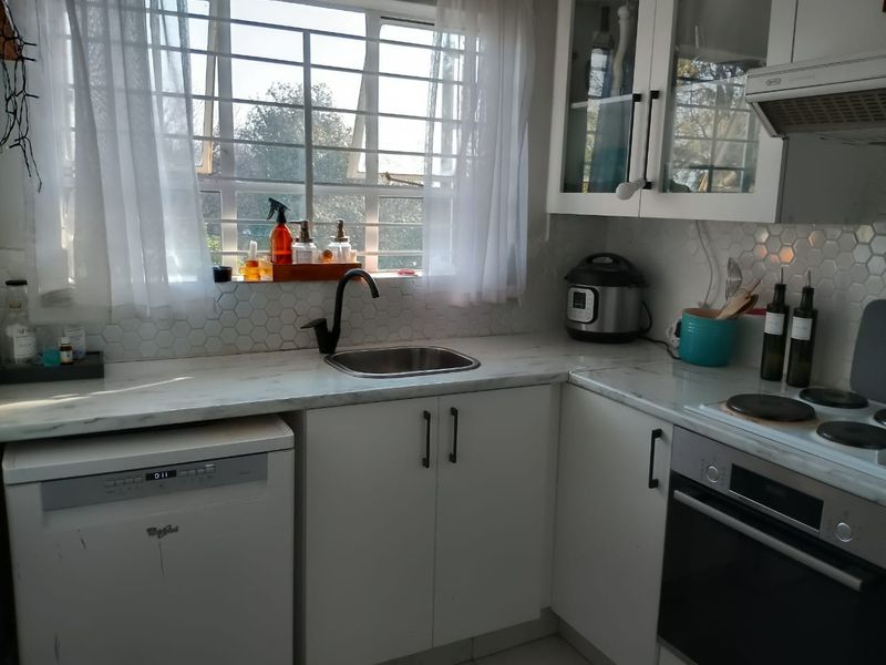 Apartment To Rent in Linden - Photo 6