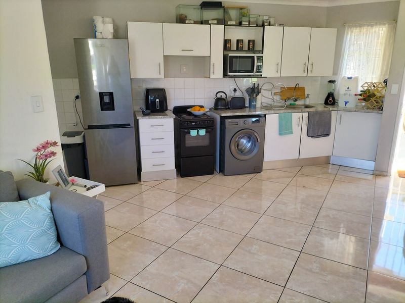 Apartment To Rent in Radiokop - Photo 4