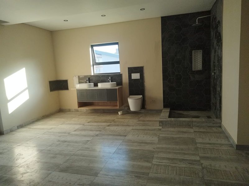 House For Sale in Bendor - Photo 9