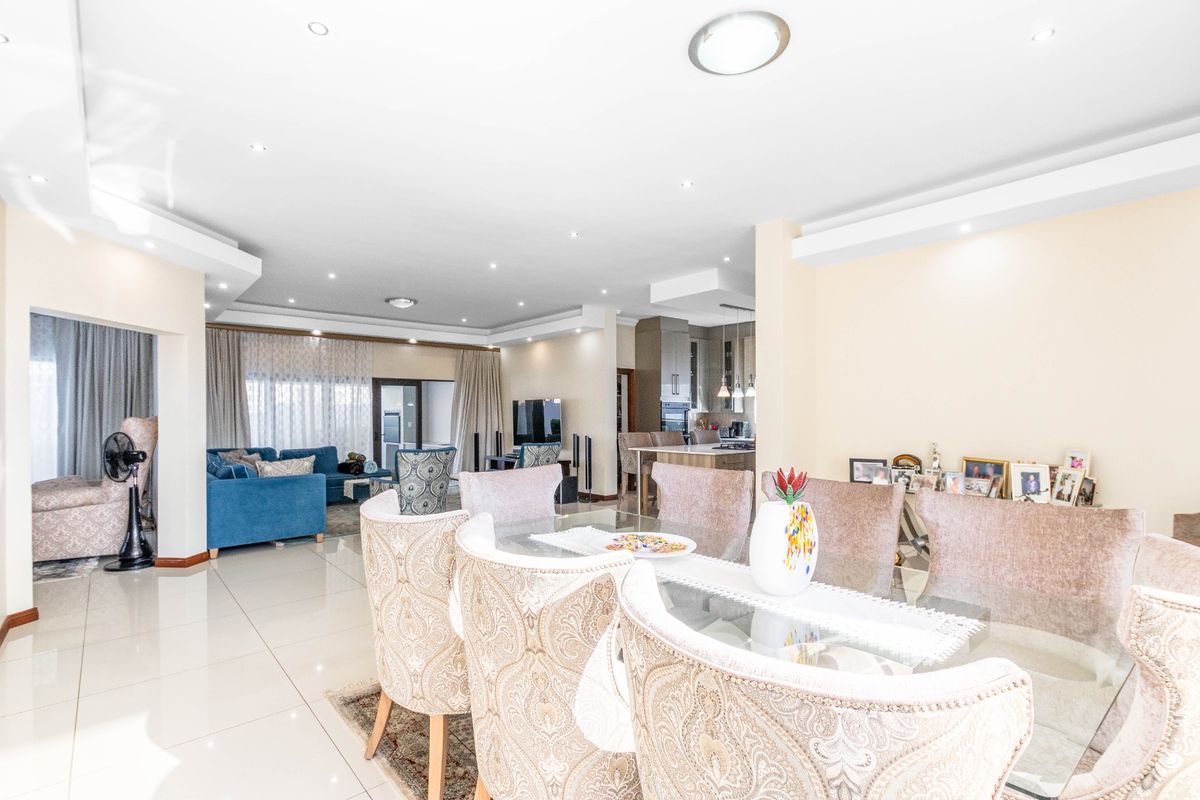 House For Sale in Blue Valley Golf Estate - Photo 5