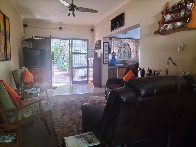 House For Sale in Stilfontein Ext 4 - Photo 8