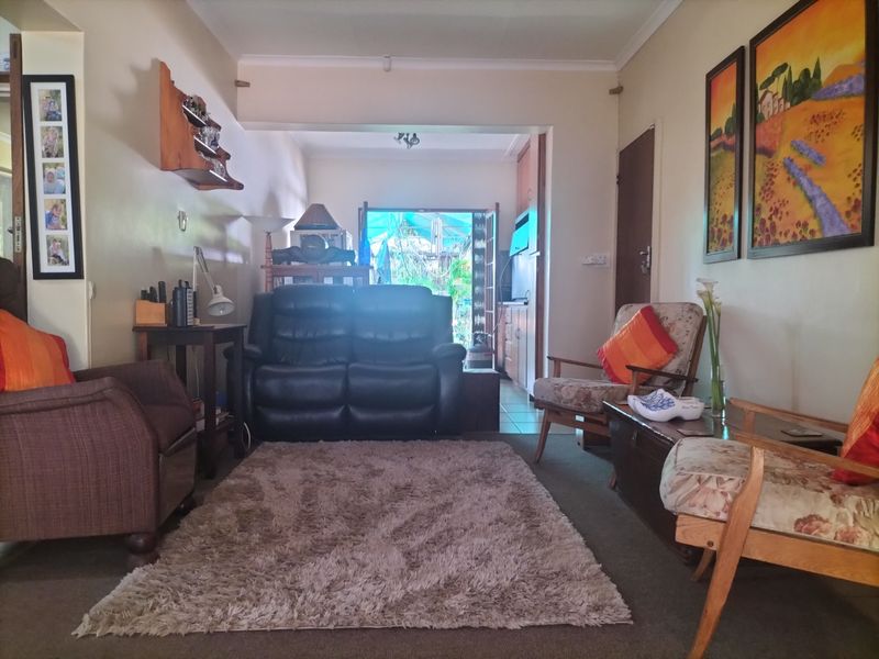 House For Sale in Stilfontein Ext 4 - Photo 6