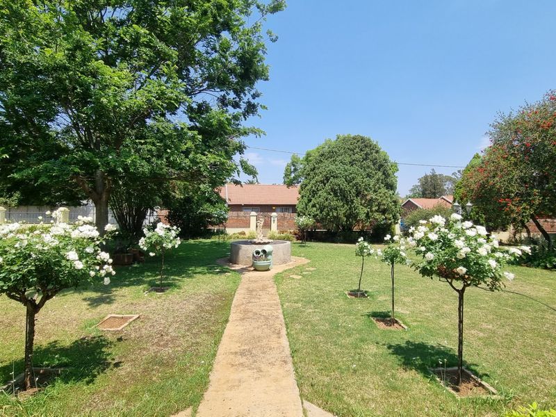 House For Sale in Lydenburg Central - Photo 4