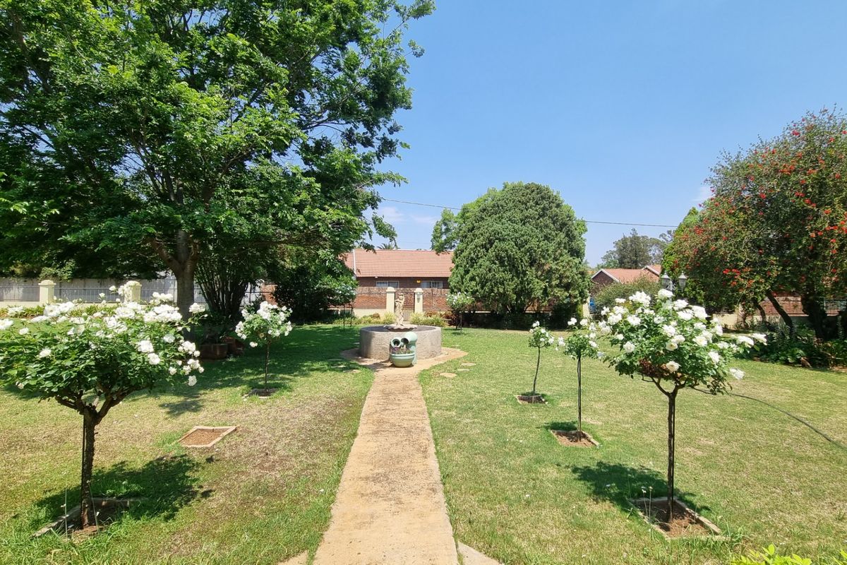 House For Sale in Lydenburg Central - Photo 4