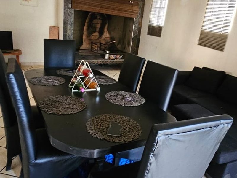 House For Sale in Kimberley North - Photo 4