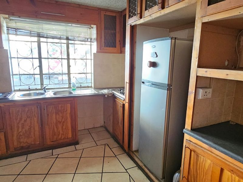 House For Sale in Kimberley North - Photo 6