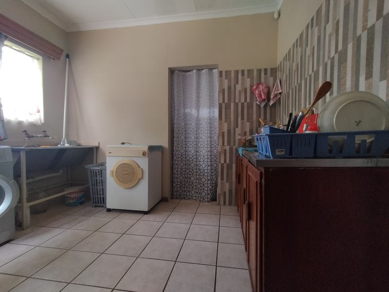 House For Sale in Neserhof - Photo 8